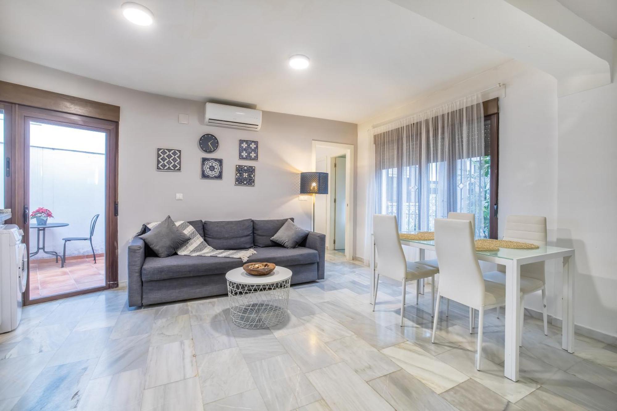 Encanto En La Juderia: Apartamento Con Patio Cordoba Exterior photo