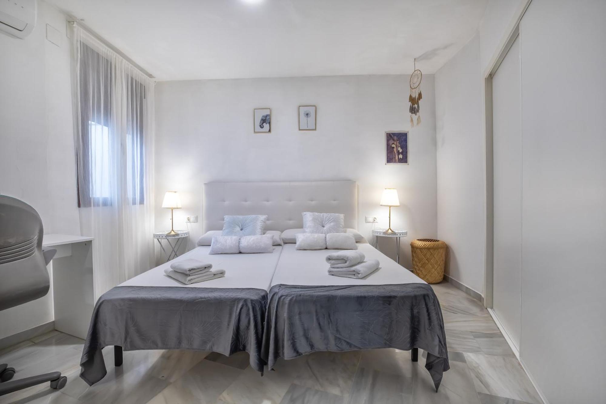Encanto En La Juderia: Apartamento Con Patio Cordoba Exterior photo